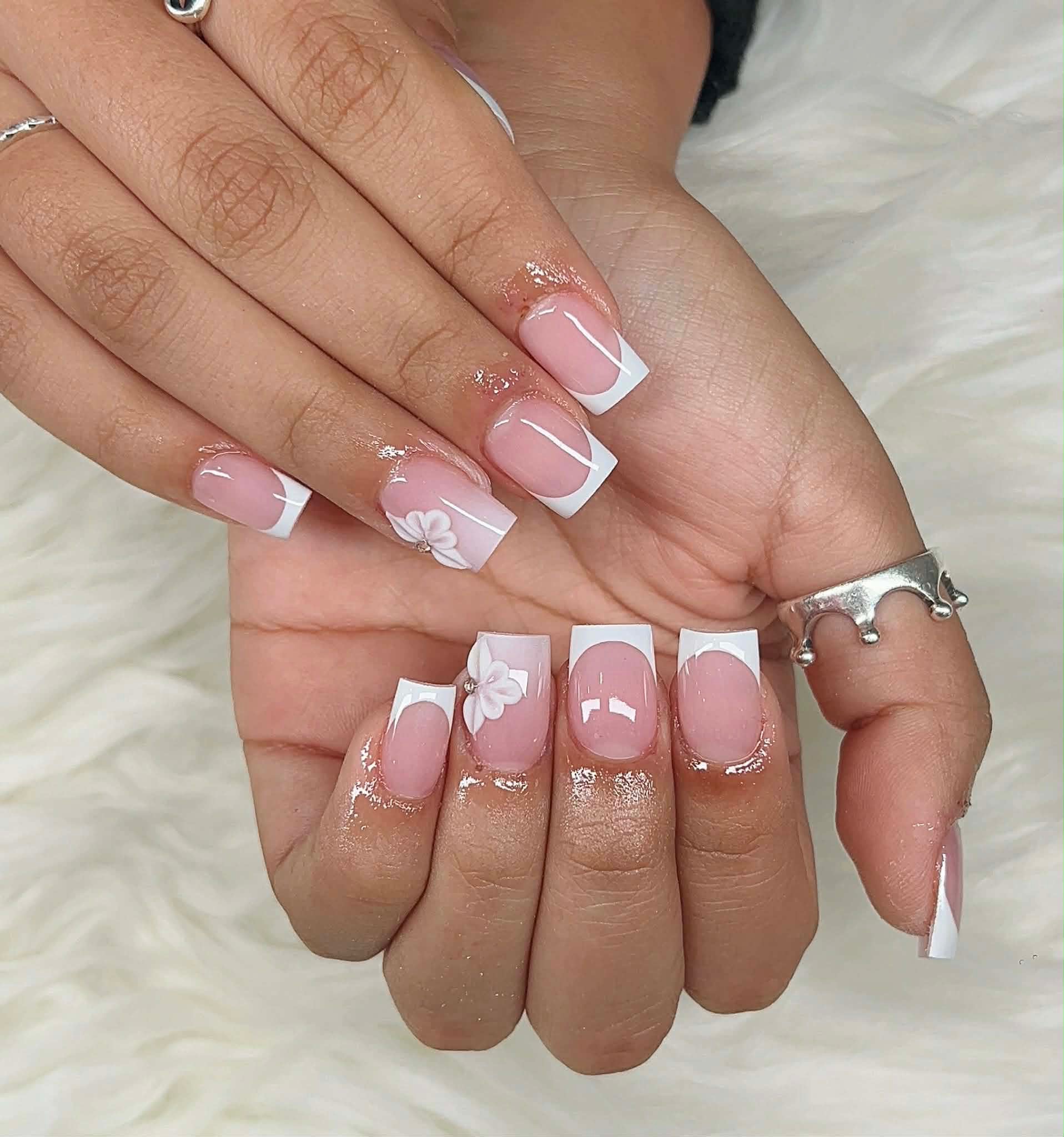 Nashua Nails Spa custom nail art