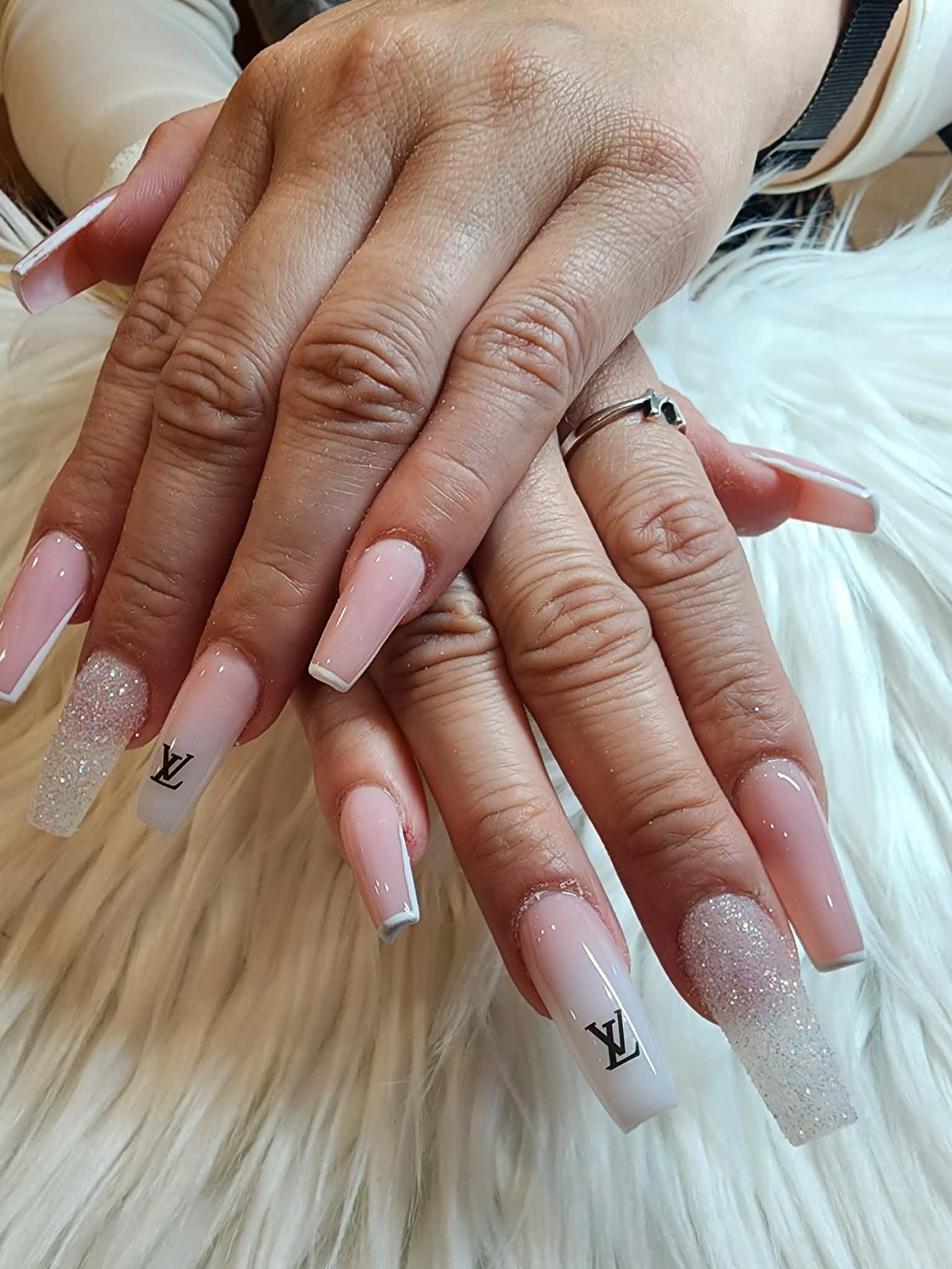 Nashua Nails Spa dip powder nails