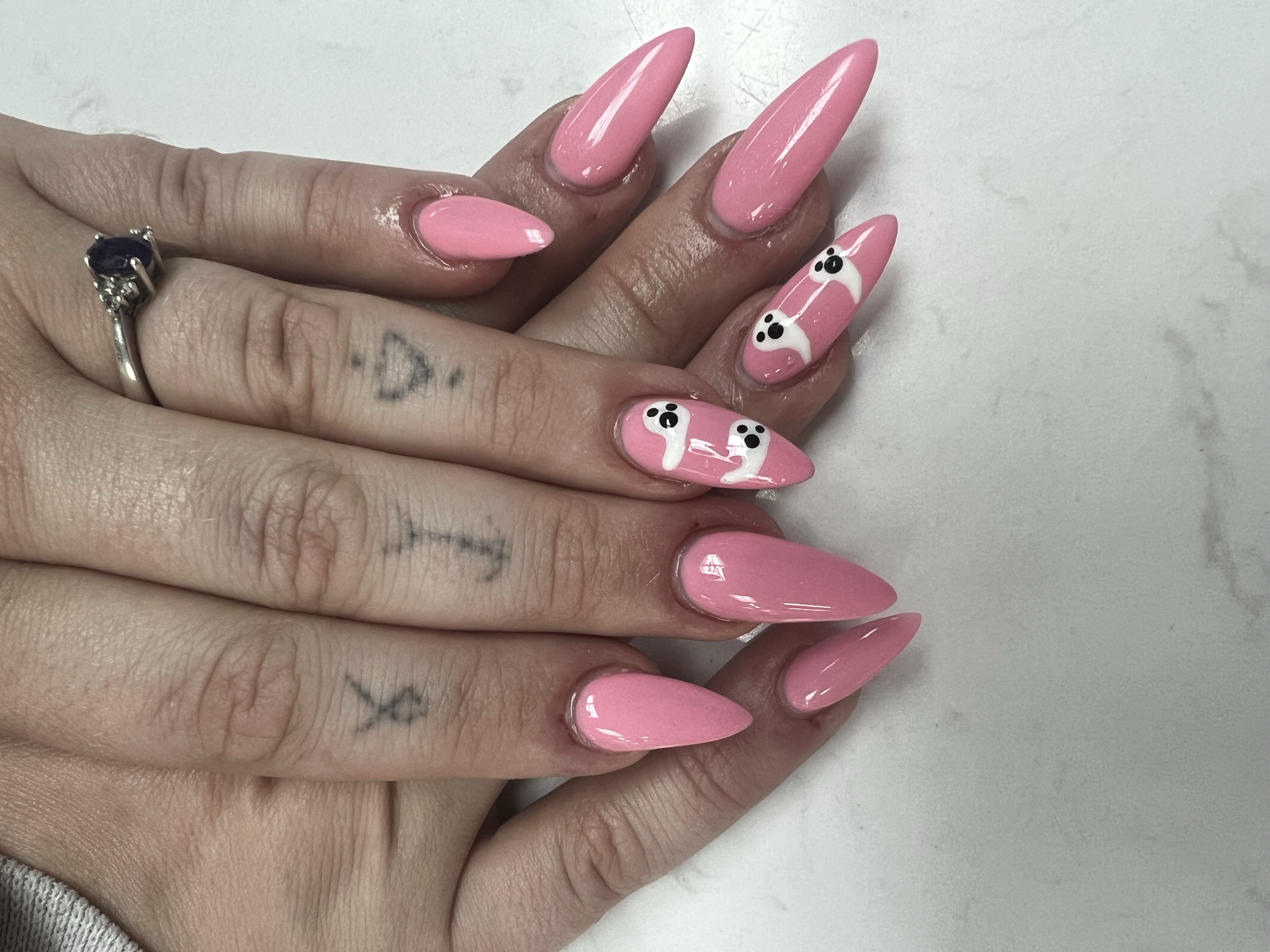 Nashua Nails Spa nail salon design